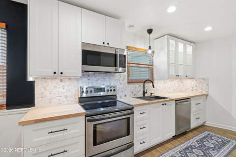 109 Pine Street, Atlantic Beach FL - photo 13 of 61