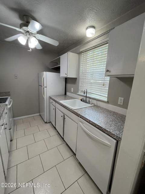 4358 Timuquana Road #124, Jacksonville FL - photo 8 of 44