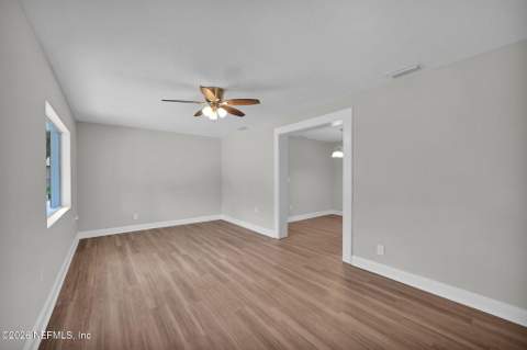 2550 Wilcox Court, Jacksonville FL - photo 14 of 41