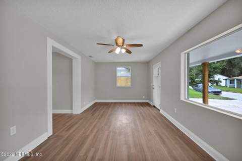 2550 Wilcox Court, Jacksonville FL - photo 16 of 41