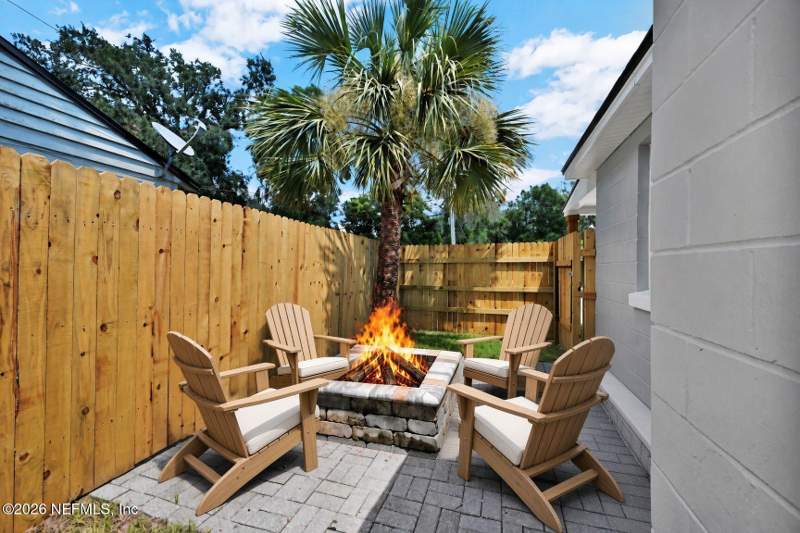 3 bedroom Single Family Residence at 2550 WILCOX Court, B. Higginbotham, Jacksonville — photo 5