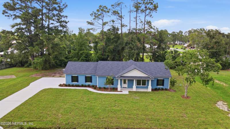 3 bedroom Single Family Residence at 114 W Camelot Drive, Palatka, Palatka — photo 3