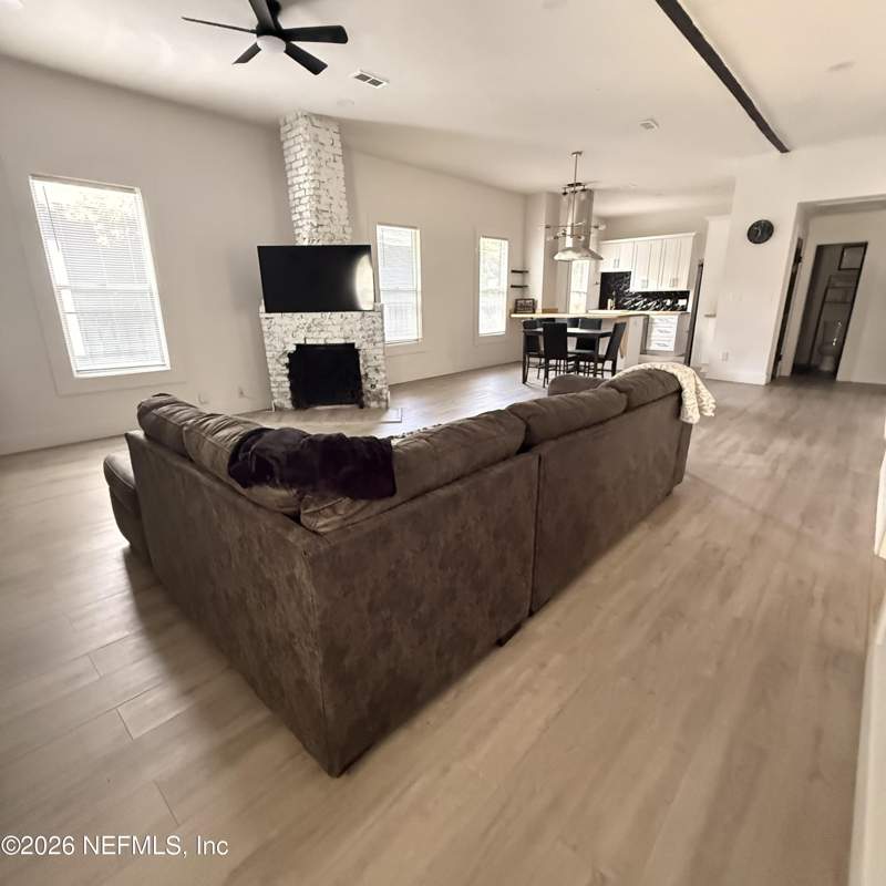 3 bedroom Single Family Residence at 1145 E 14th Street, Hartridges Addn, Jacksonville — photo 2
