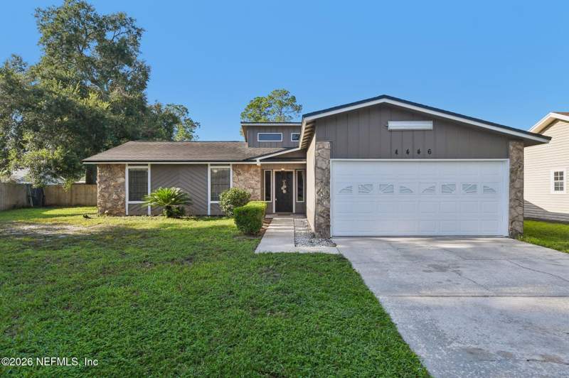 3 bedroom Single Family Residence at 4446 Tyne Court, Windermere, Jacksonville — photo 3