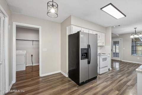 4446 Tyne Court, Jacksonville FL - photo 20 of 44