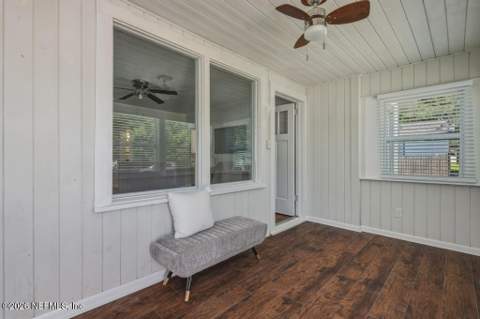 4774 Lexington Avenue, Jacksonville FL - photo 8 of 42
