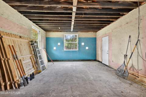 9248 Ridge Boulevard, Jacksonville FL - photo 15 of 47
