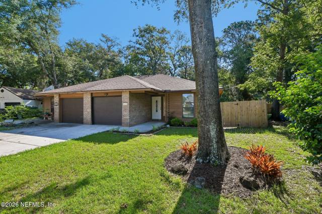 7478 COLONY COVE Lane