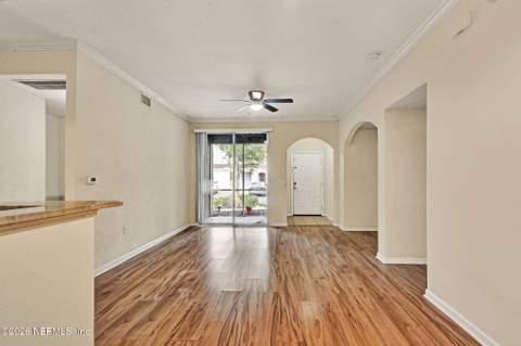 10075 Gate Parkway #2110, Jacksonville FL - photo 8 of 20