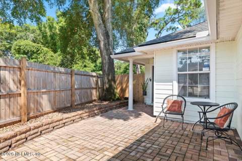 7611 Leafy Forest Way, Jacksonville FL - photo 7 of 50