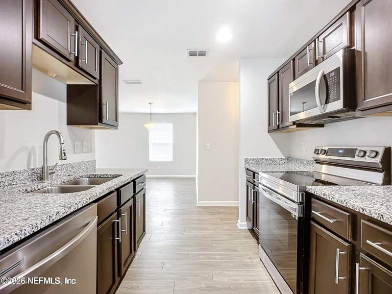 3 bedroom Single Family Residence at 9104 Monroe Avenue, Riverview Estates, Jacksonville — photo 4