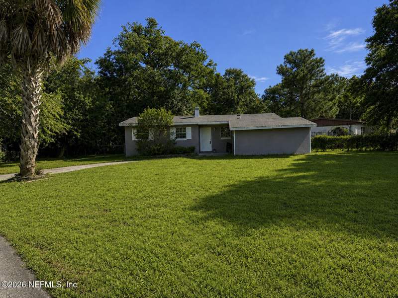 3 bedroom Single Family Residence at 2319 Eudine Drive, Cedar Hills Estates, Jacksonville — photo 2