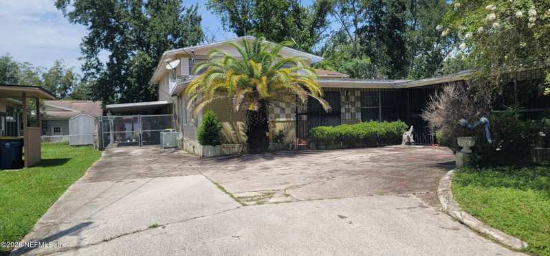 4 bedroom Single Family Residence at 4131 Santee Road, Cleveland Heights, Jacksonville — photo 1