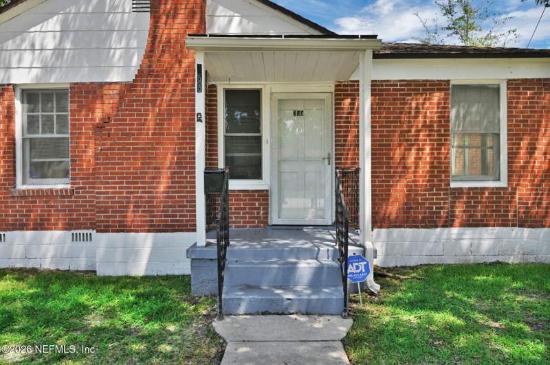 2 bedroom Single Family Residence at 355 E 45th Street, Edmondsons Main, Jacksonville — photo 5