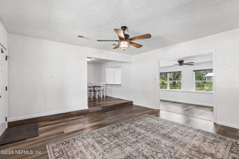 212 Dogwood Drive, Interlachen FL - photo 7 of 46