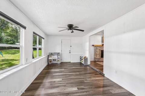 212 Dogwood Drive, Interlachen FL - photo 17 of 46