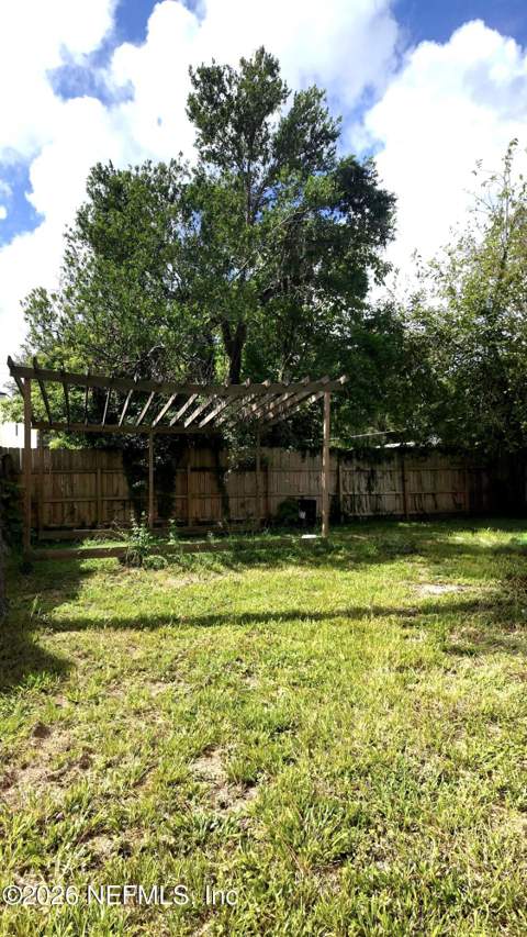 8326 Galveston Avenue, Jacksonville FL - photo 10 of 12