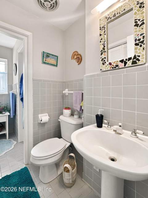 2304 Randy Road, Jacksonville FL - photo 8 of 24
