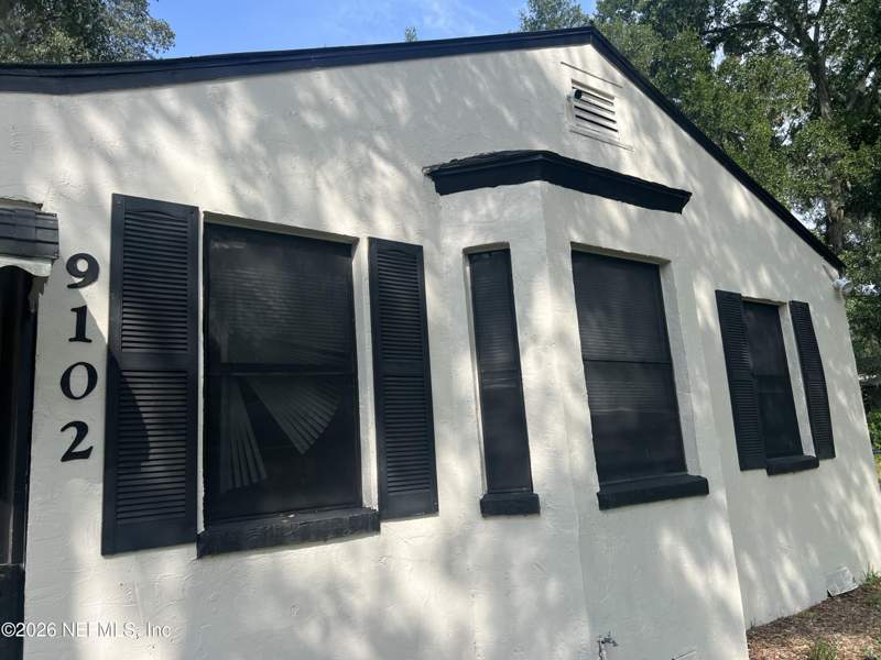 3 bedroom Single Family Residence at 9102 6th Avenue, Rio Vista, Jacksonville — photo 2
