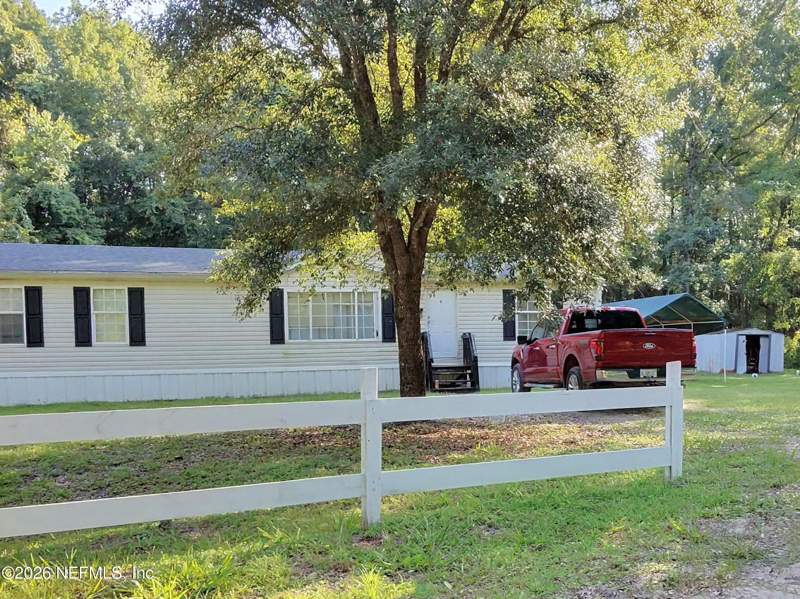 3 bedroom Mobile Home at 4146 Osceola Trail, Osceola Forest, Middleburg — photo 4