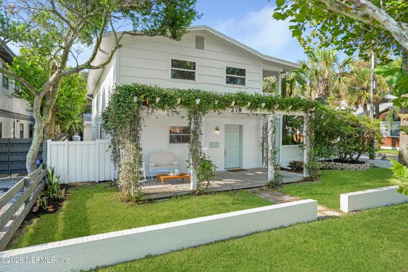 3 bedroom Single Family Residence at 278 1st Street, Atlantic Beach Terr, Atlantic Beach — photo 2