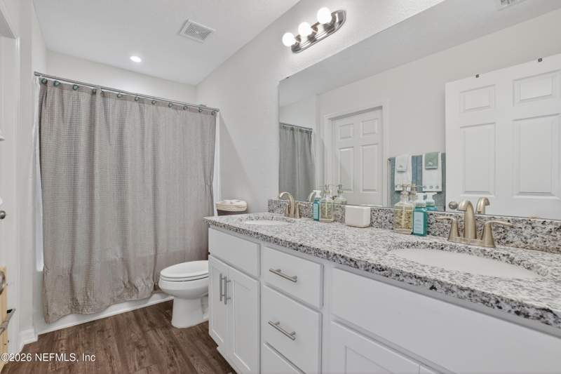 3 bedroom Single Family Residence at 8352 Hewitt Street, Jacksonville Heights, Jacksonville — photo 4