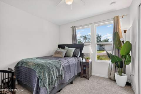 8352 Hewitt Street, Jacksonville FL - photo 7 of 19