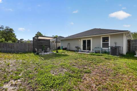 8352 Hewitt Street, Jacksonville FL - photo 18 of 19