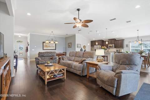 5175 Clapboard Creek Drive, Jacksonville FL - photo 11 of 47