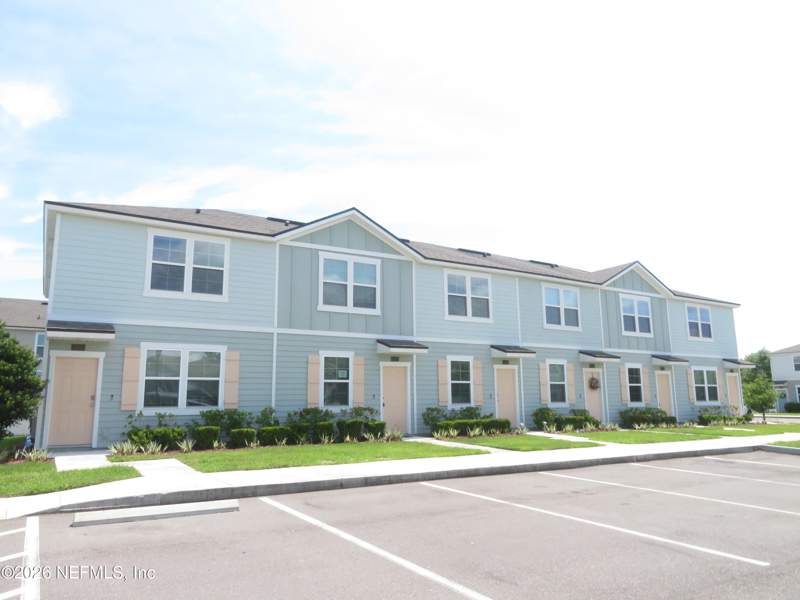 2 bedroom Townhouse at 624 Yellow Oaks Lane, Plantation Oaks Townhomes, Orange Park — photo 2