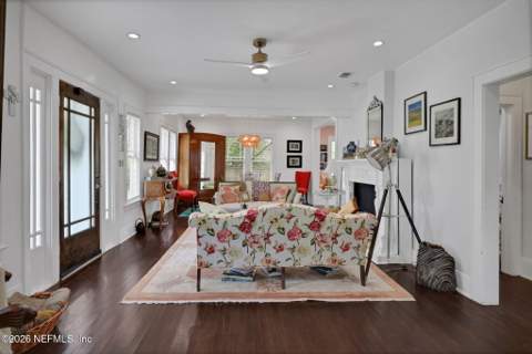 1225 Belvedere Avenue, Jacksonville FL - photo 7 of 67
