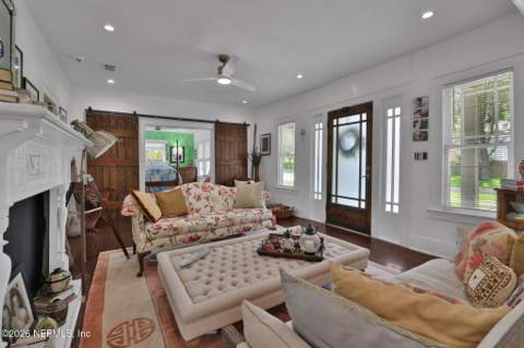 1225 Belvedere Avenue, Jacksonville FL - photo 13 of 67