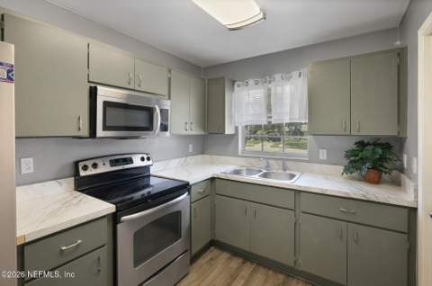 405 Travino Avenue, St. Augustine FL - photo 9 of 40