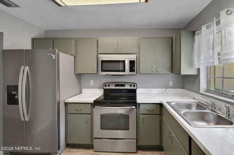 405 Travino Avenue, St. Augustine FL - photo 8 of 40