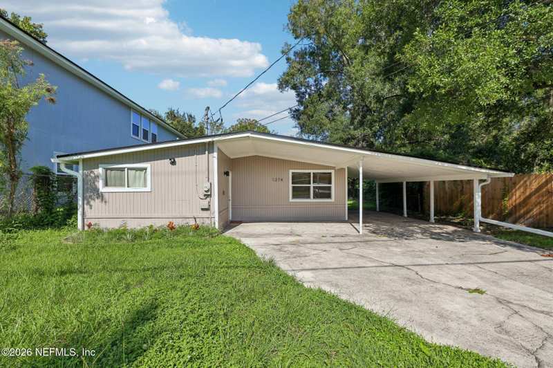 3 bedroom Single Family Residence at 1274 Lake Shore Boulevard, Cedarhurst, Jacksonville — photo 1