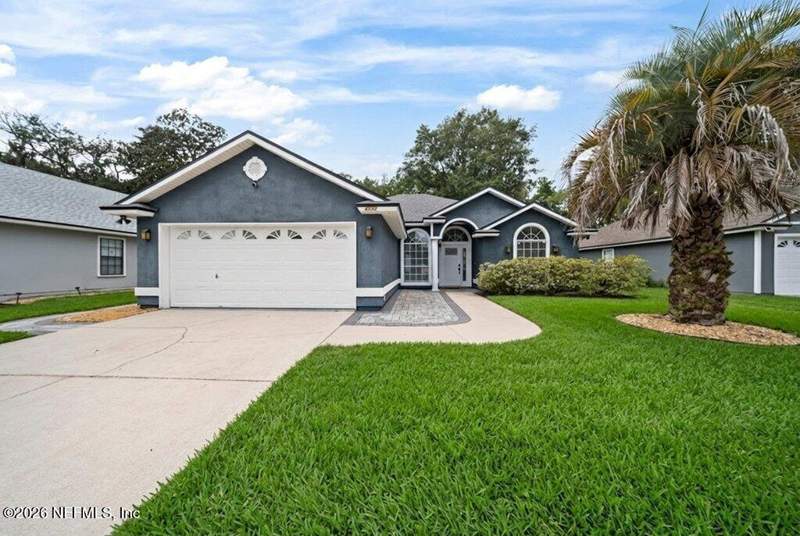 3 bedroom Single Family Residence at 4552 Misty Dawn Court, Emerald Bay, Jacksonville — photo 2