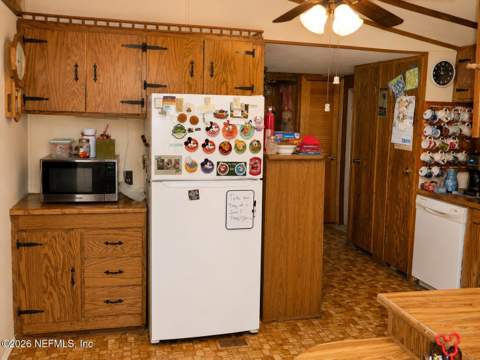 102 Goldenrod Lane, Palatka FL - photo 8 of 31