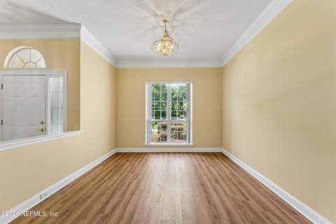 2328 Holly Lane, Orange Park FL - photo 7 of 28
