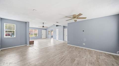 12737 Serenade Circle, Jacksonville FL - photo 18 of 57
