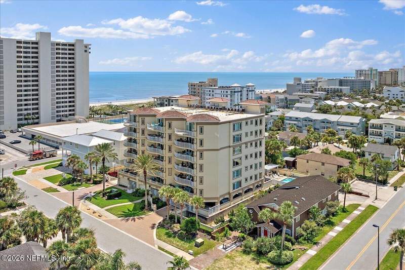 3 bedroom Condominium at 116 19th Avenue #203, Beach Terraces, Jacksonville Beach — photo 4