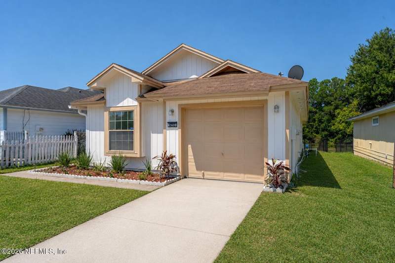 3 bedroom Single Family Residence at 2400 Townsquare Drive, Hidden Valley, Jacksonville — photo 3