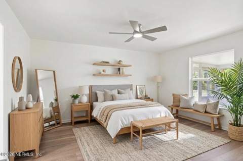 2400 Townsquare Drive, Jacksonville FL - photo 13 of 33