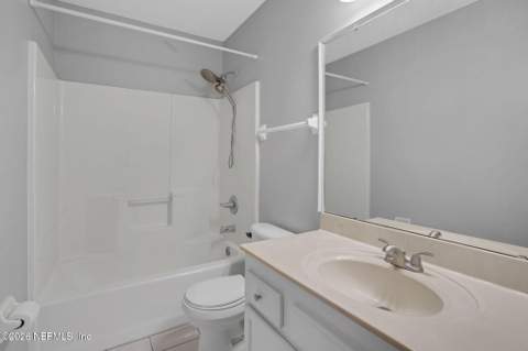 11201 Mikris Drive, Jacksonville FL - photo 24 of 32