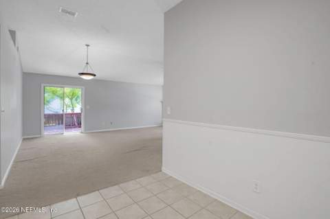 11201 Mikris Drive, Jacksonville FL - photo 14 of 32