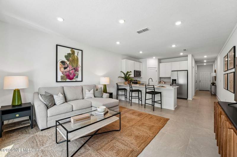 3 bedroom Townhouse at 7636 Commander Lane, Deer Creek, Jacksonville — photo 5