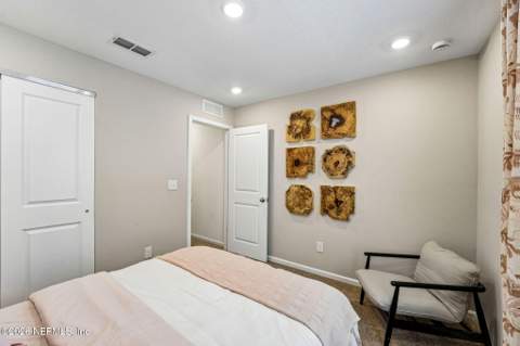 7636 Commander Lane, Jacksonville FL - photo 24 of 27