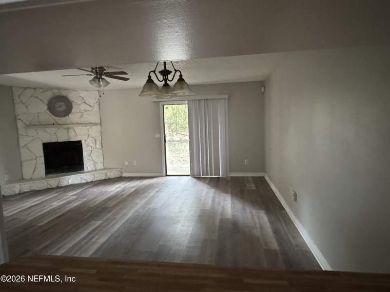 2 bedroom Townhouse at 11563 N Dunes Way Drive, Tnhms At The Dunes, Jacksonville — photo 4