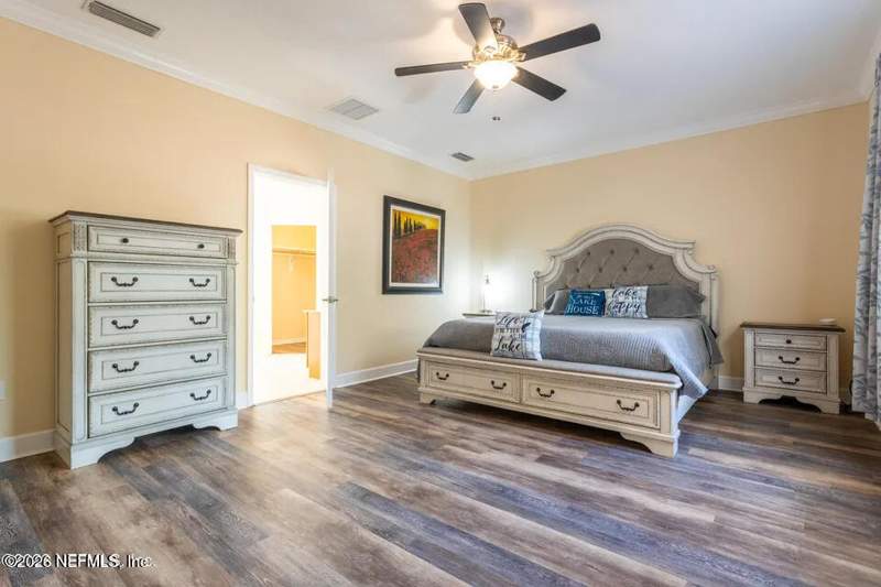 3 bedroom Single Family Residence at 168 Hour Glass Circle, Cue Lake Hills, Hawthorne — photo 4