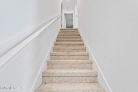 3977 Haymon Avenue, Jacksonville FL - photo 10 of 16