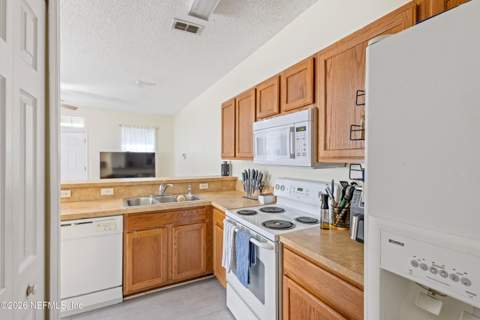 480 Sherwood Oaks Drive, Orange Park FL - photo 11 of 39